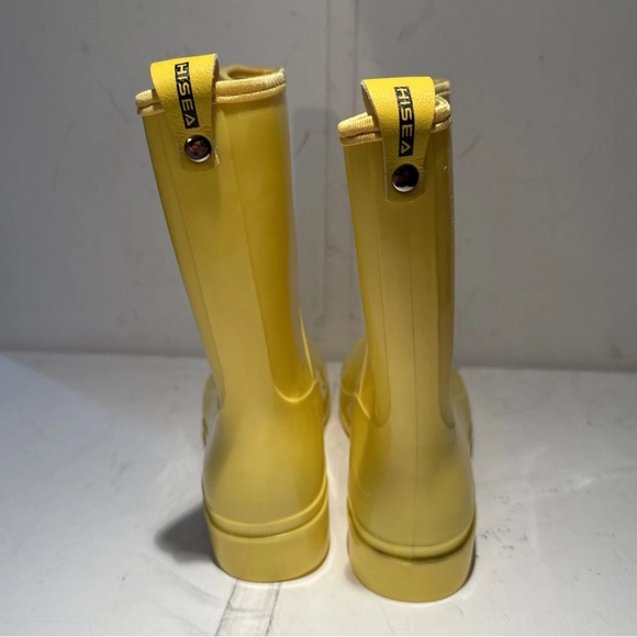 Hisea Yellow Mid-Calf Waterproof Rain Boots – Women’s Size 10 Rubber Rain Boots - Picture 3 of 15